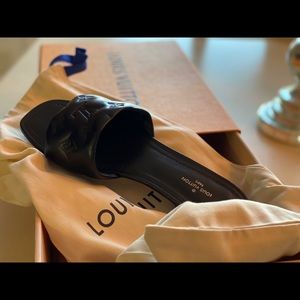 Louis Vuitton Revival Flat mule
